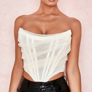 Crop top bustier blanco para mujer, elegante, ajustado y perfecto para looks veraniegos o minimalistas