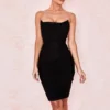 Vestido corset negro con falda de tul – elegante, estructurado y con volumen vaporoso