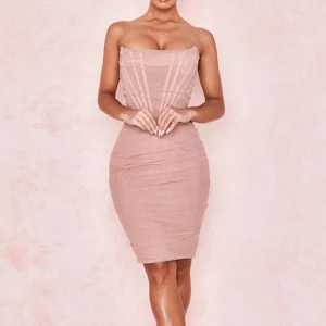 Vestido corset salmón con falda de tul para mujer elegante