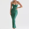 Vestido largo de satén con corset elegante para mujer